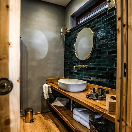 Dri Bed & Breakfast 4*